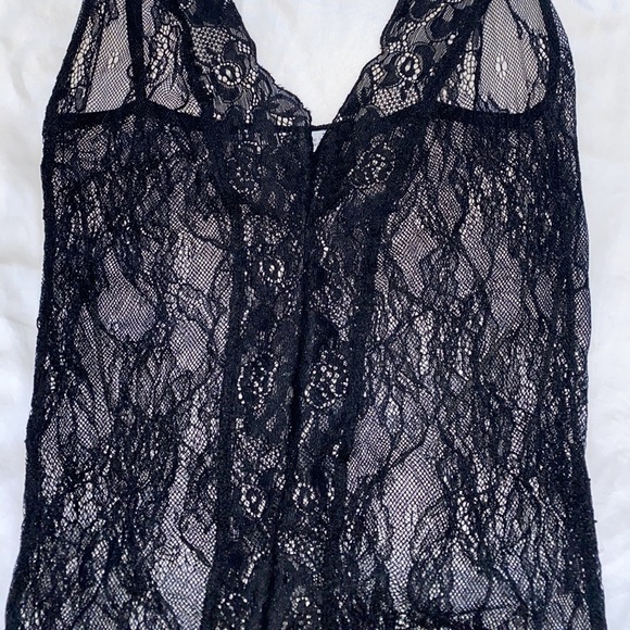 Zara Lace Bodysuit - Picture 6 of 6